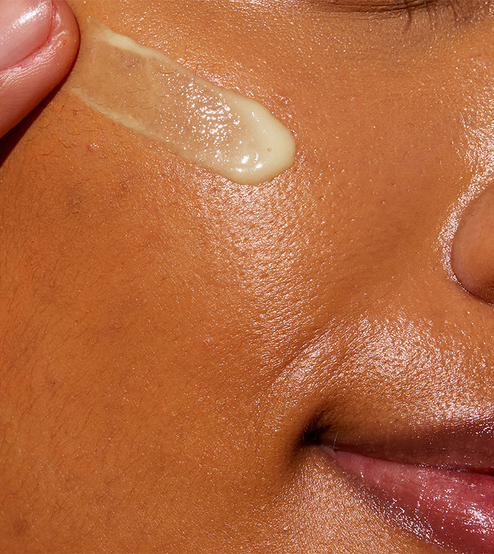 https://www.cerave.com/-/media/project/loreal/brand-sites/cerave/americas/us/products/skin-renewing-retinol-serum/2025/desktop/05674bef3ef7c01670b356825a39e795027ec452-700x785-v1.jpg