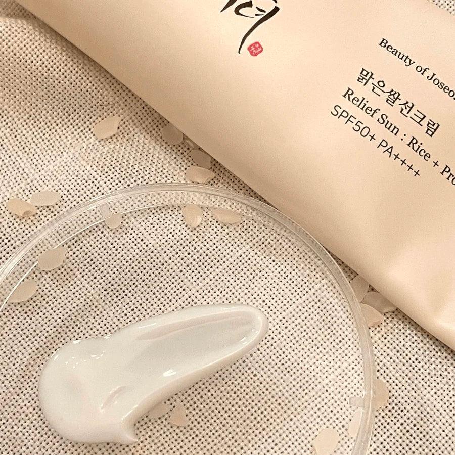 https://cdn.shopify.com/s/files/1/0681/2296/8306/files/BEAUTYOFJOSEON-ReliefSunRice_ProbioticsSPF50_PA_50ML4.webp?v=1774328837
