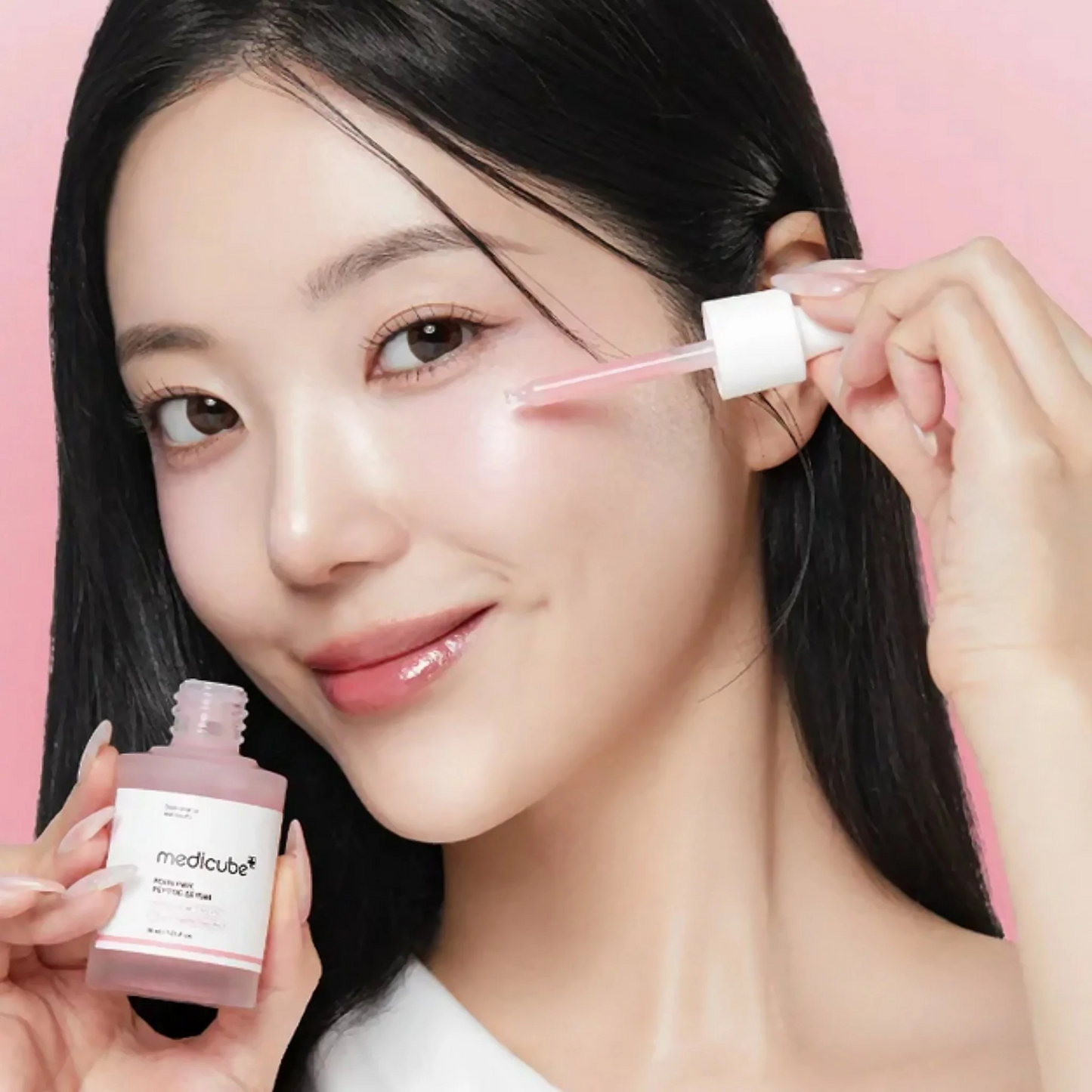 https://cdn.shopify.com/s/files/1/0681/2296/8306/files/MEDICUBE-PDRNPinkPeptideSerum30ML3.png?v=1774642376