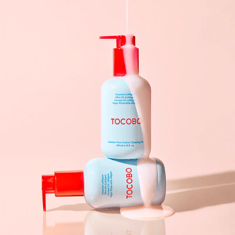 https://cdn.shopify.com/s/files/1/0681/2296/8306/files/TOCOBO-CalaminePoreControlCleansingOil200MLLimpiadorparaimperfecciones5.png?v=1776649373