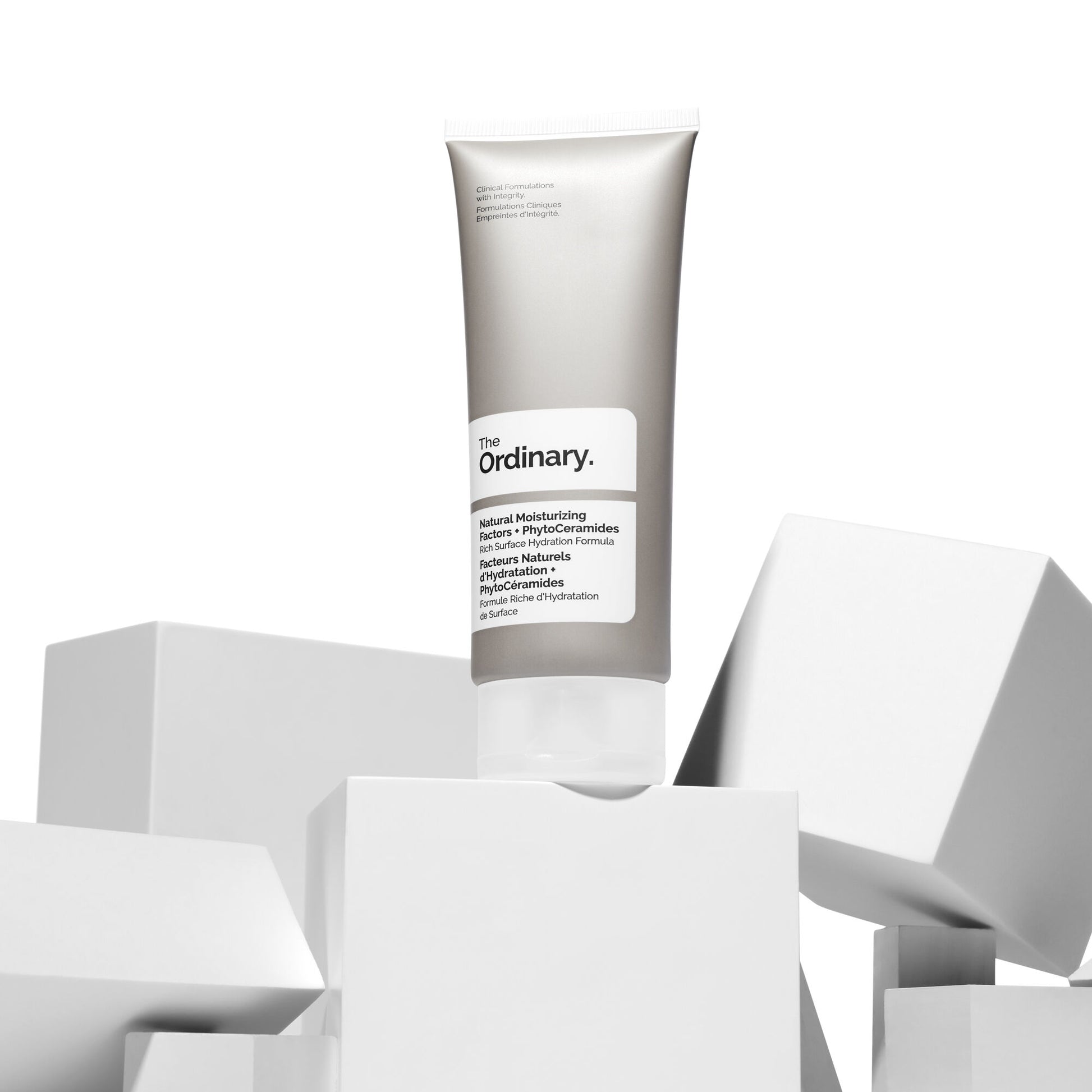 https://theordinary.com/dw/image/v2/BFKJ_PRD/on/demandware.static/-/Sites-deciem-master/default/dwa0b86d97/Images/products/The%20Ordinary/lifestyle/rdn-natural-moisturizing-factors-phytoceramides-lifestyle.jpg